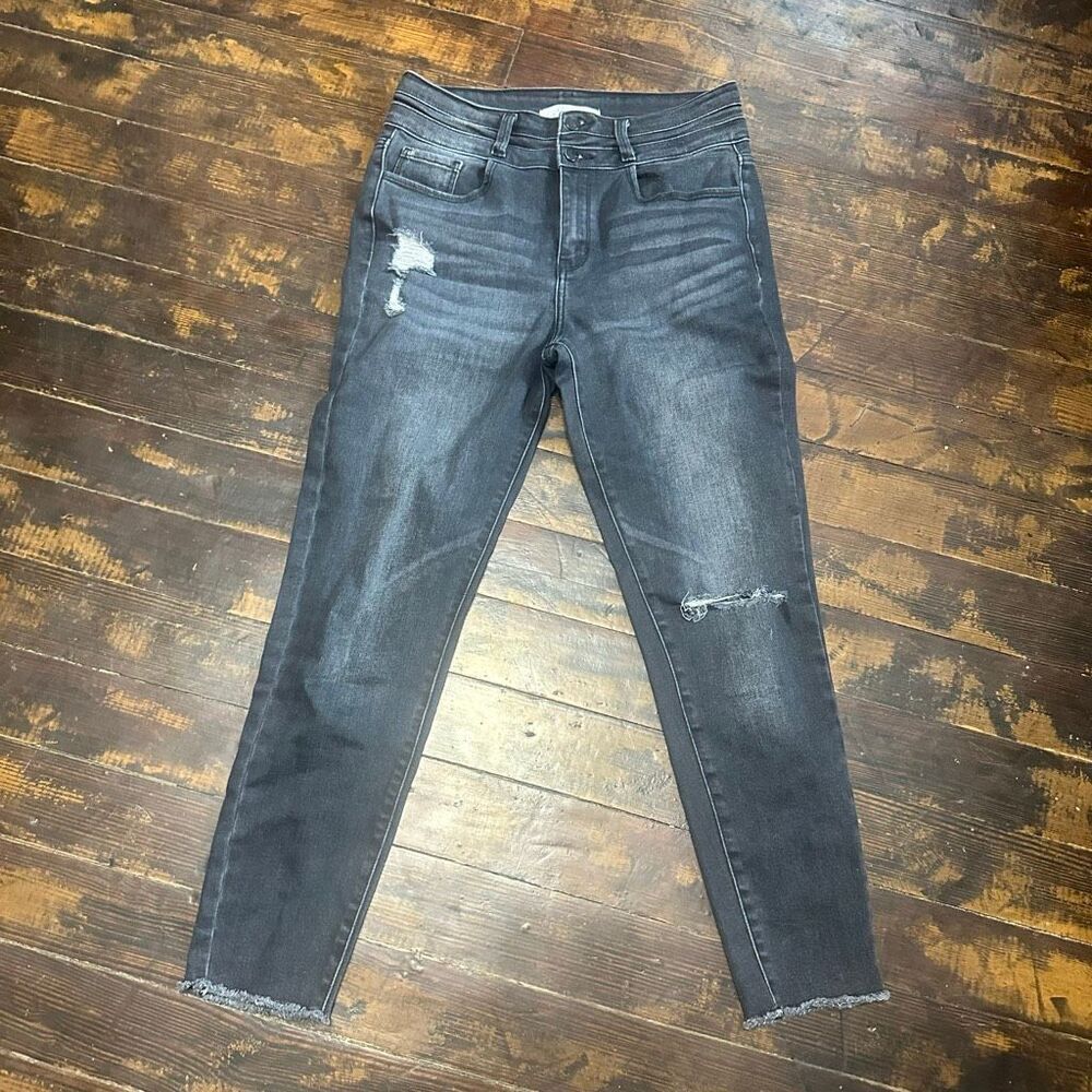 Kancan black distressed destroyed size 29 normcore jeans